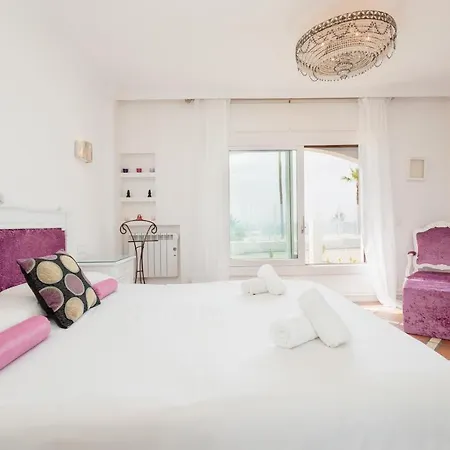 Home, With Direct Access To The Beach, Sea Views And South Facing, In Puerto Banus * Marbella